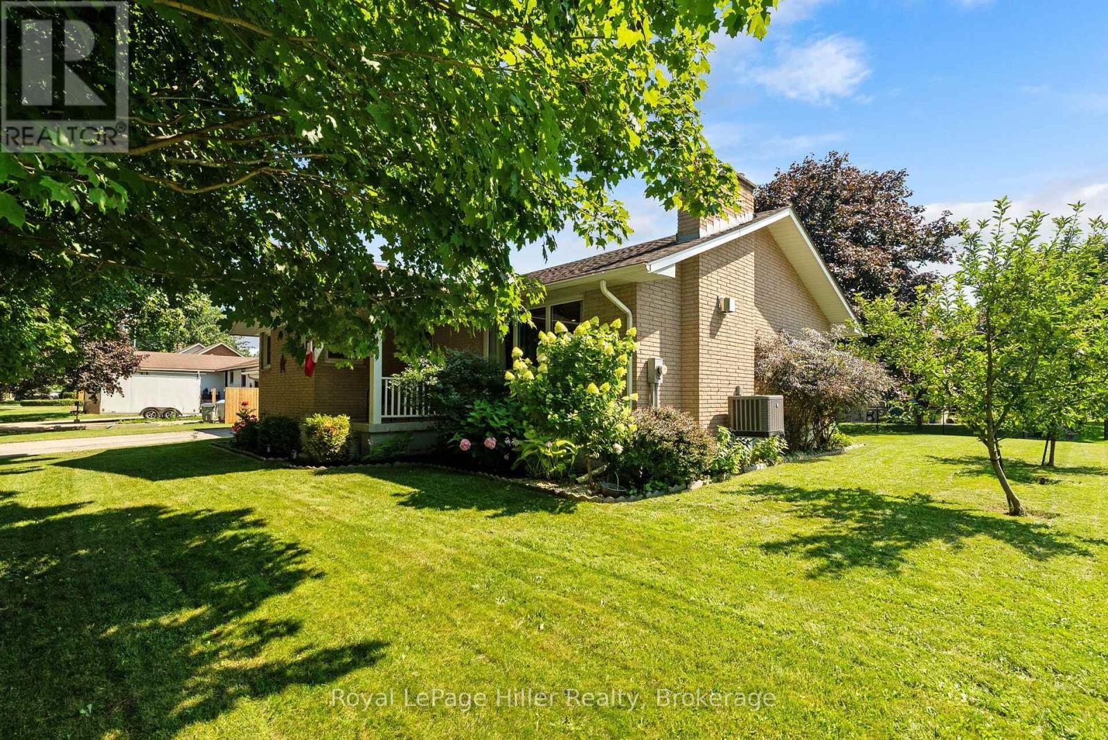 50 Albert Street, West Perth, Ontario  N0K 1N0 - Photo 4 - X13640462