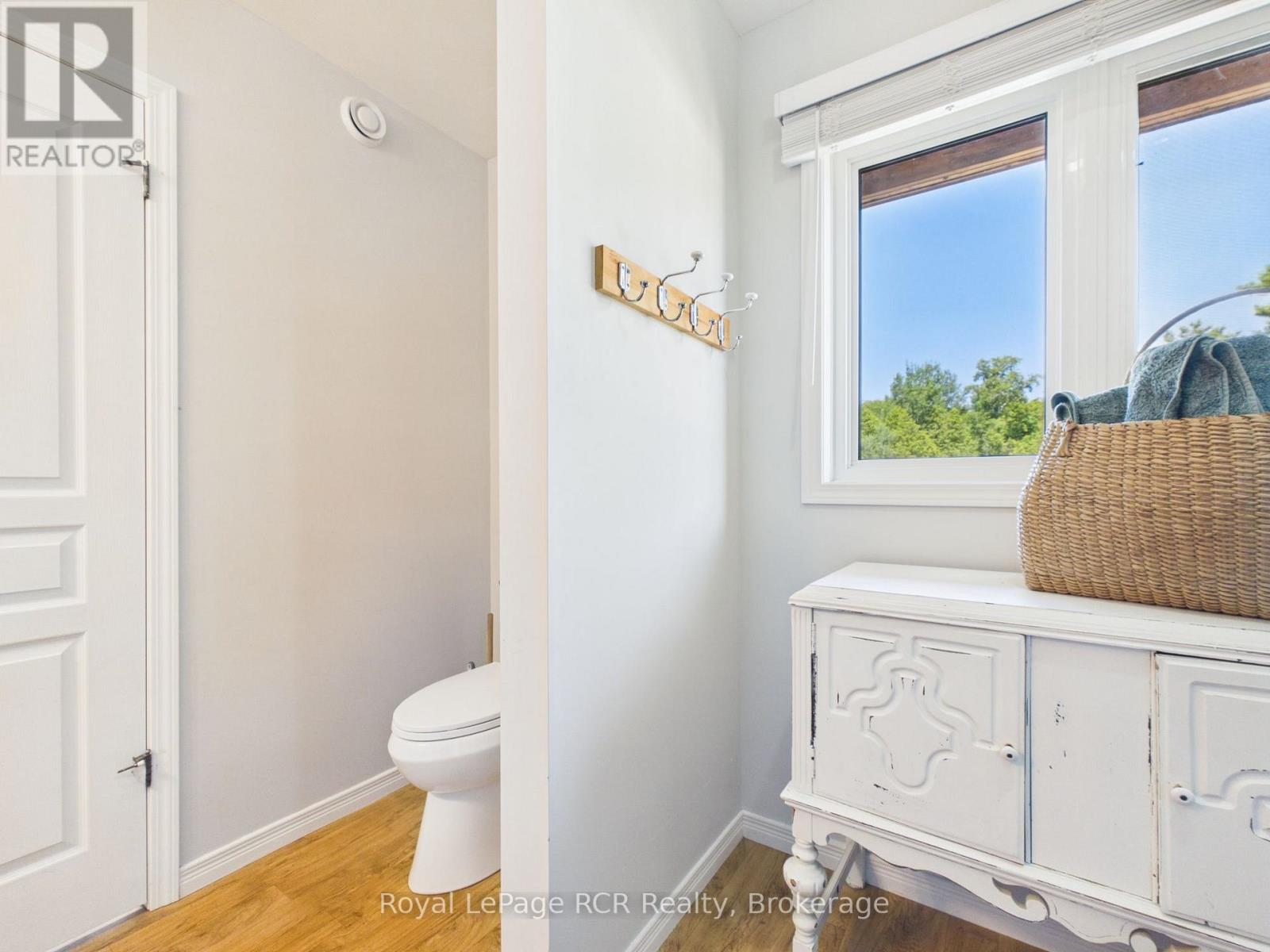 243 Island Street, Saugeen Shores, Ontario  N0H 2L0 - Photo 12 - X13640466