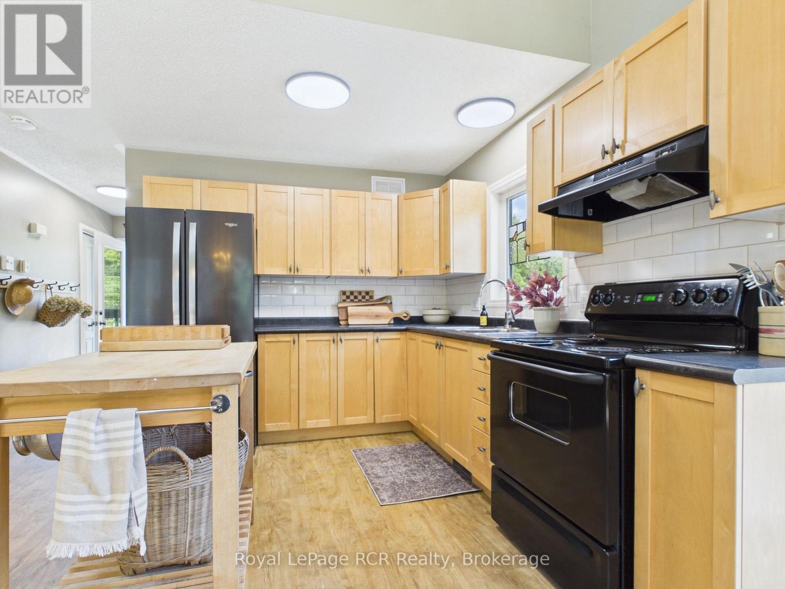 243 Island Street, Saugeen Shores, Ontario  N0H 2L0 - Photo 13 - X13640466