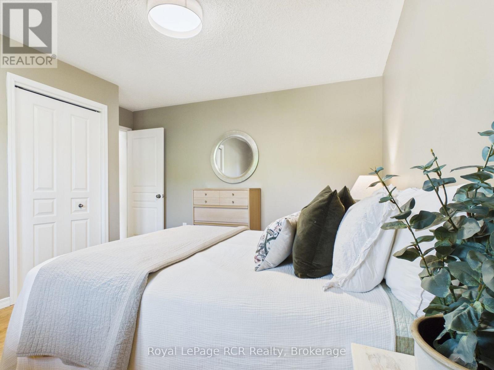 243 Island Street, Saugeen Shores, Ontario  N0H 2L0 - Photo 38 - X13640466