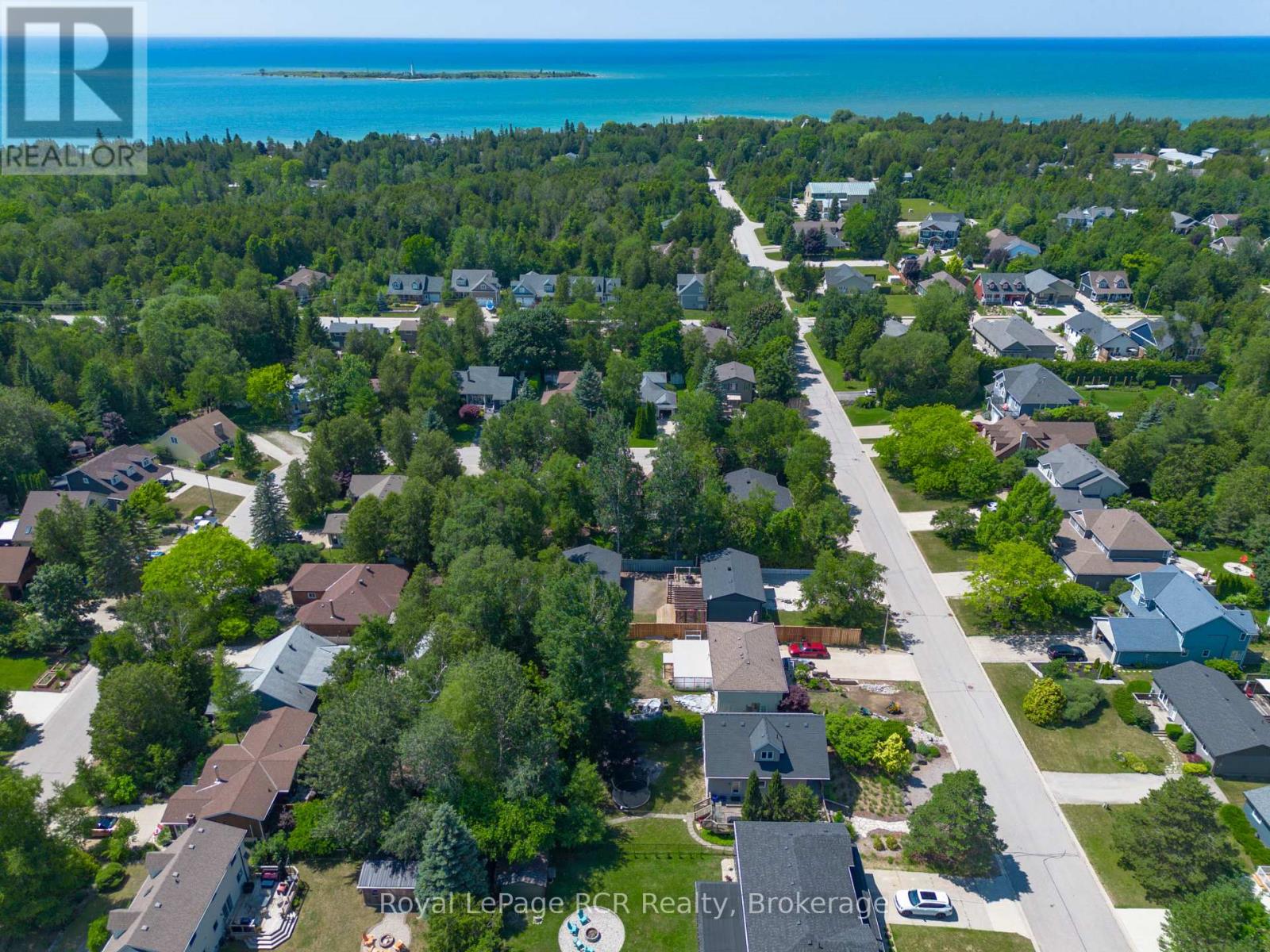 243 Island Street, Saugeen Shores, Ontario  N0H 2L0 - Photo 4 - X13640466