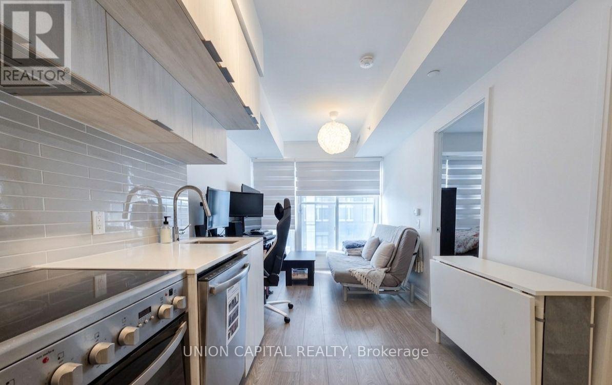 2115 - 181 Dundas Street E, Toronto, Ontario  M5A 0N5 - Photo 3 - C13640292