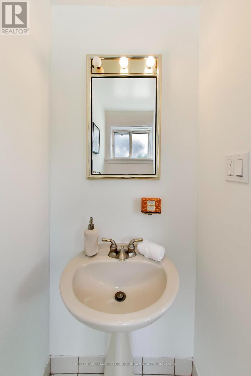 22 Crossbow Crescent, Toronto, Ontario  M2J 3M4 - Photo 14 - C13640316