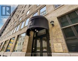 332 - 22 LEADER LANE, Toronto, Ontario