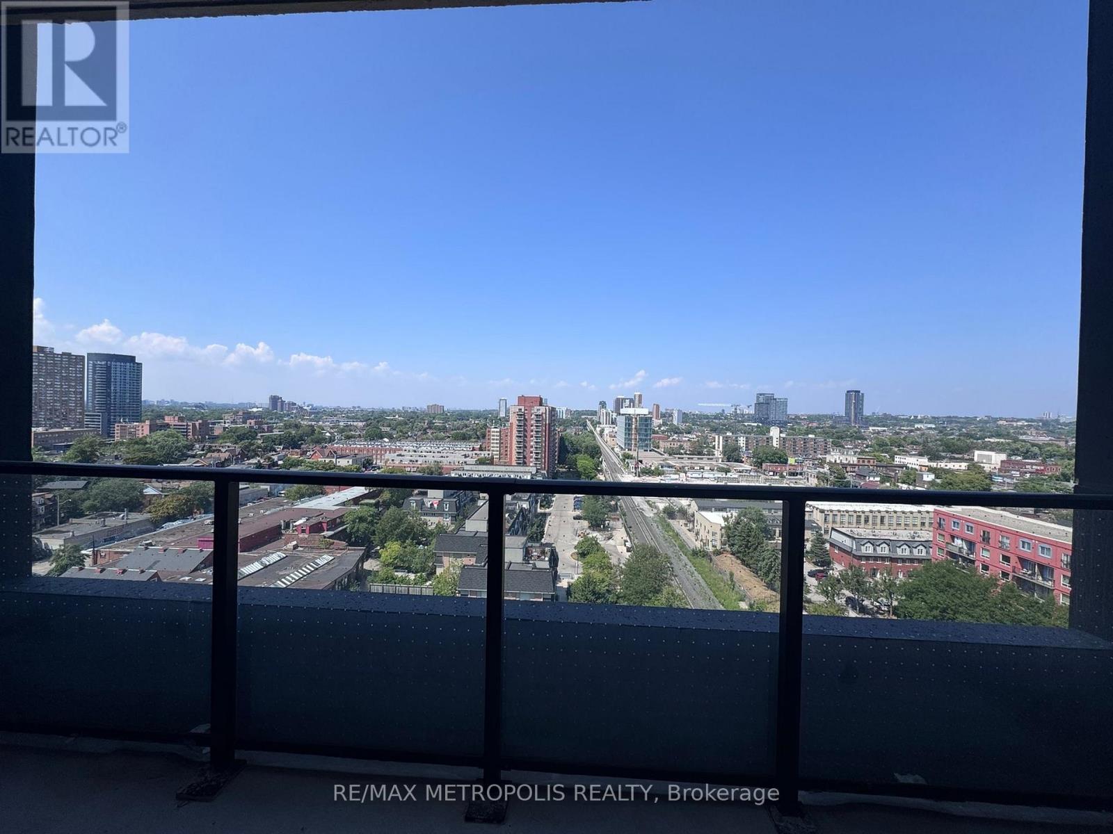 1418 - 181 Sterling Road, Toronto, Ontario  M6R 2B2 - Photo 14 - C13640440