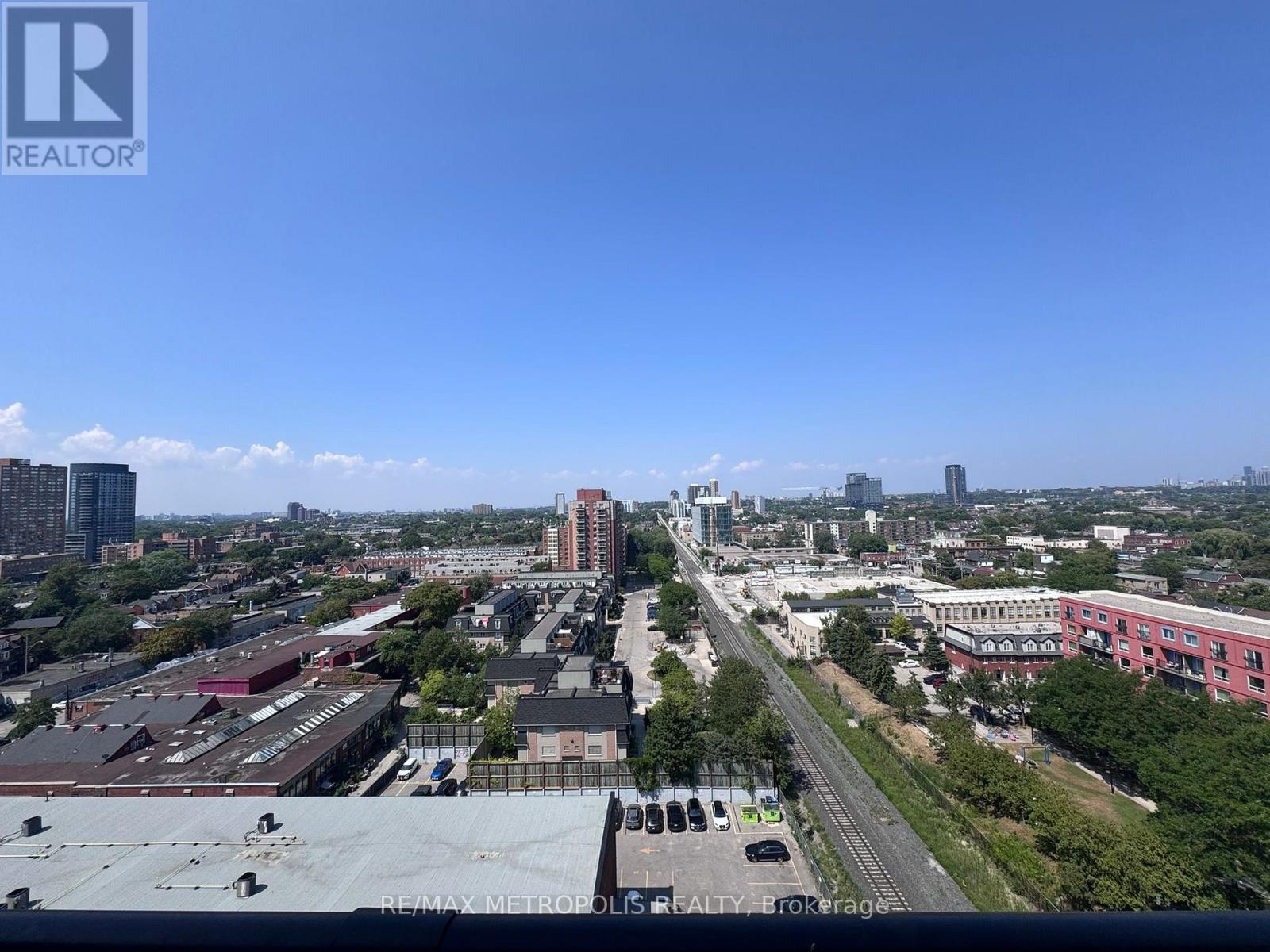 1418 - 181 Sterling Road, Toronto, Ontario  M6R 2B2 - Photo 17 - C13640440
