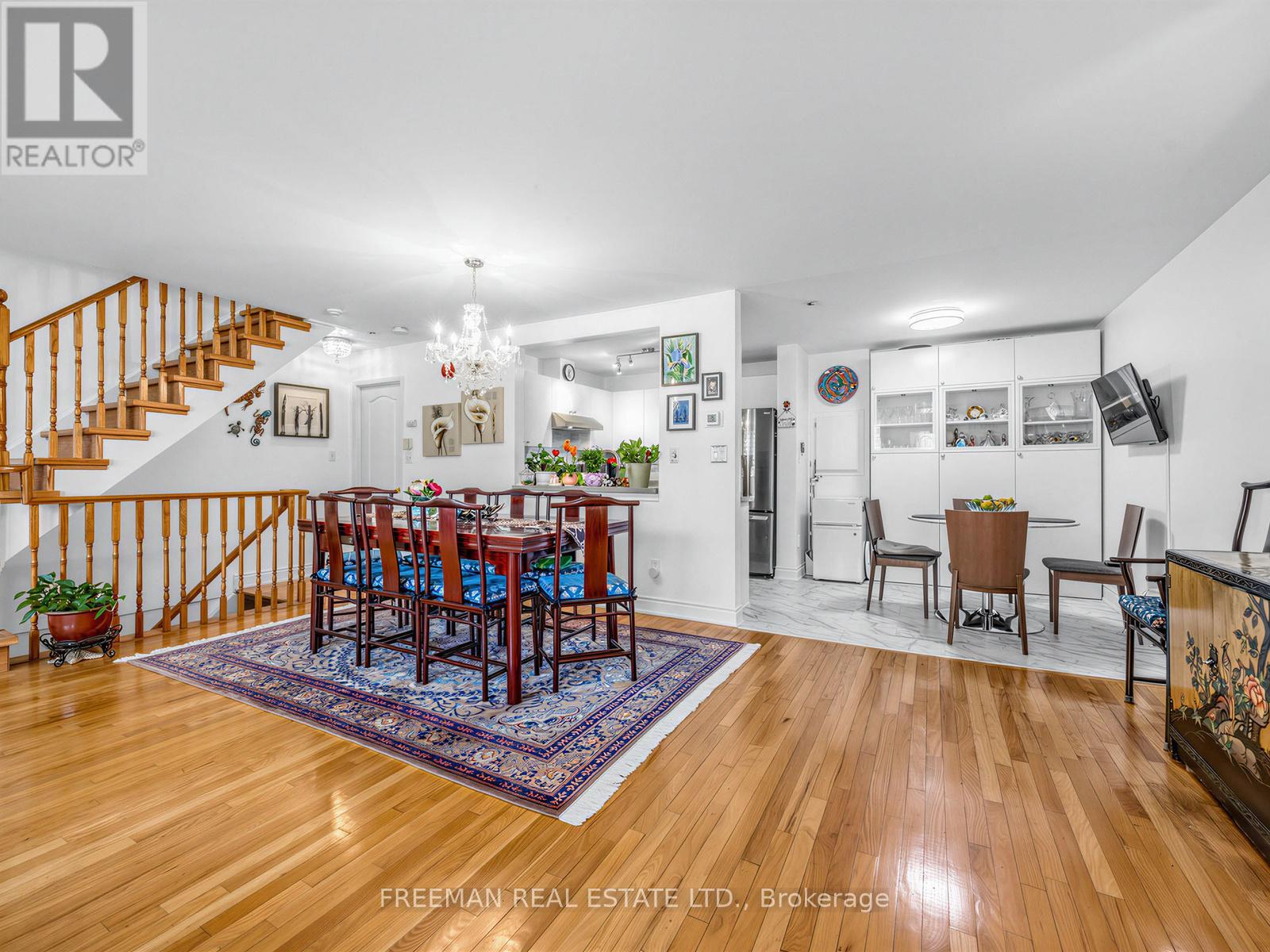 C13 - 108 Finch Avenue W, Toronto, Ontario  M2N 6W6 - Photo 5 - C13640478