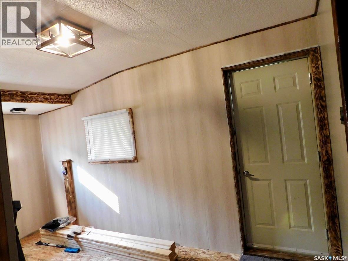 40 Edouard Beaupre Street, Willow Bunch, Saskatchewan  S0H 4K0 - Photo 3 - SK044430
