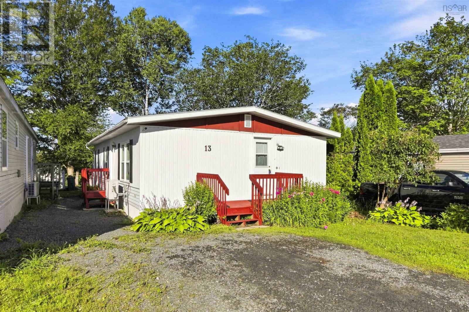 13 Sneezy Avenue, Lake Echo, Nova Scotia