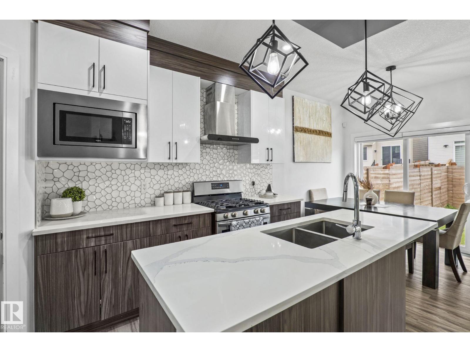 3523 5a Av Sw, Edmonton, Alberta  T6X 2W7 - Photo 10 - E4502186