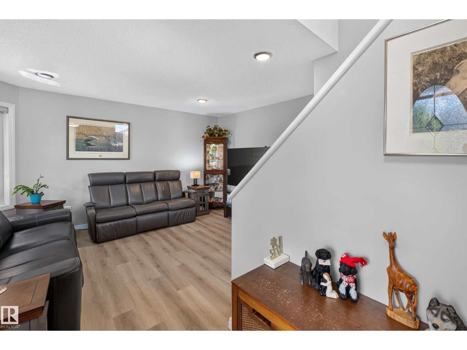 79 Summerfield Wd, Sherwood Park, Alberta  T5H 2P5 - Photo 5 - E4502188