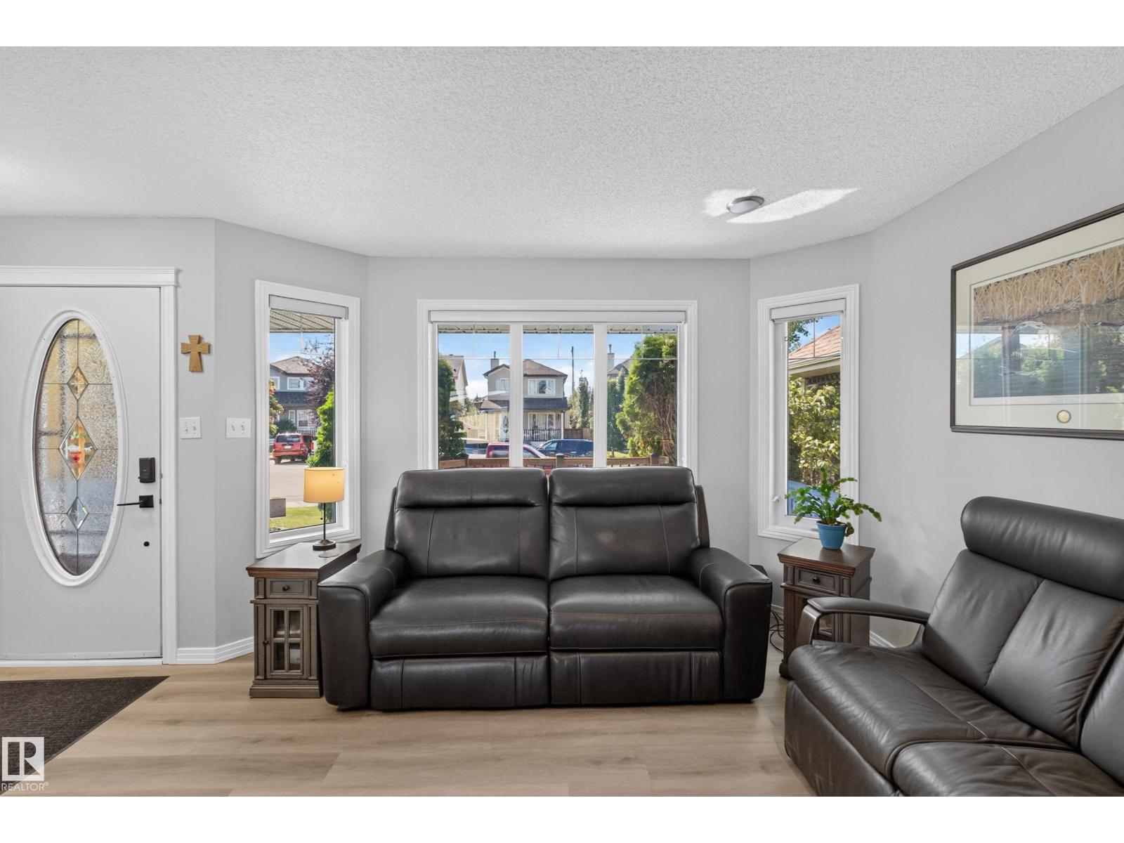 79 Summerfield Wd, Sherwood Park, Alberta  T5H 2P5 - Photo 7 - E4502188