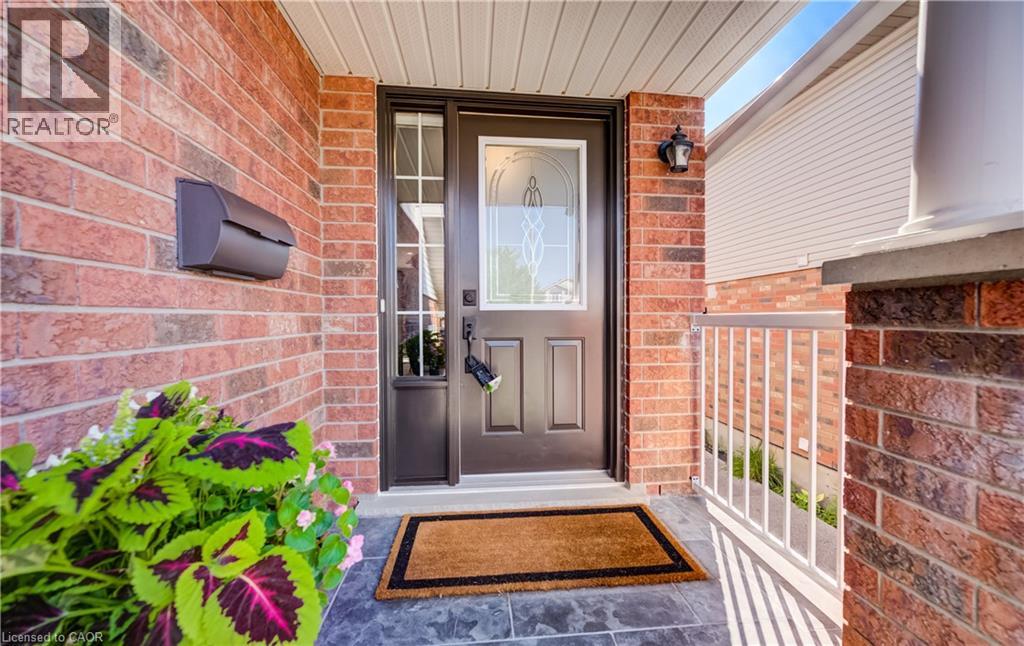 511 Chesapeake Crescent, Waterloo, Ontario  N2K 4G1 - Photo 4 - 40852973