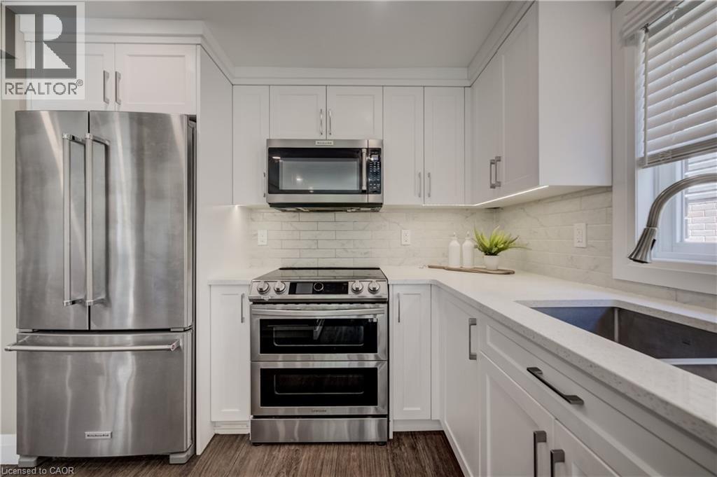 511 Chesapeake Crescent, Waterloo, Ontario  N2K 4G1 - Photo 12 - 40852973