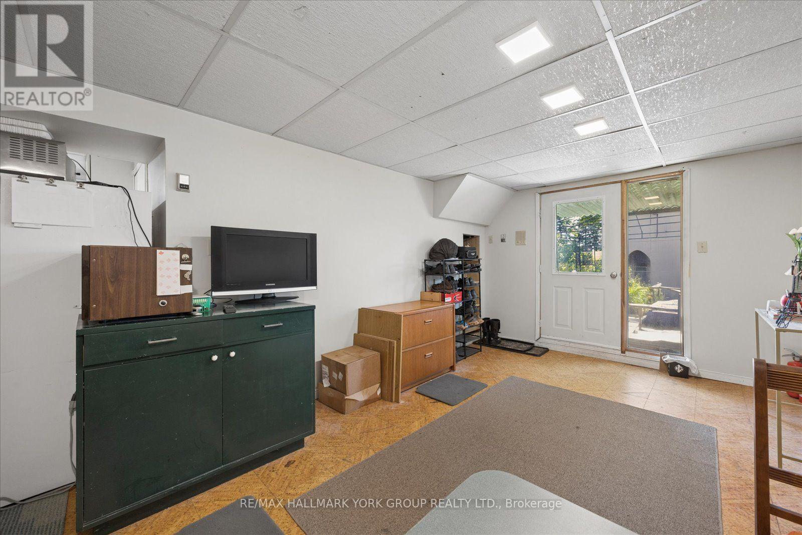 458 Chester Avenue, Newmarket, Ontario  L3Y 6R7 - Photo 32 - N13640434
