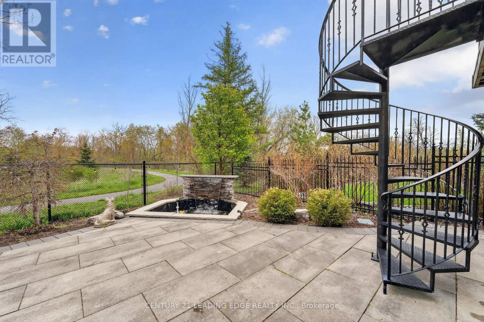 33 Stollery Pond Crescent, Markham (Devil's Elbow), Ontario  L6C 1K4 - Photo 34 - N13640484