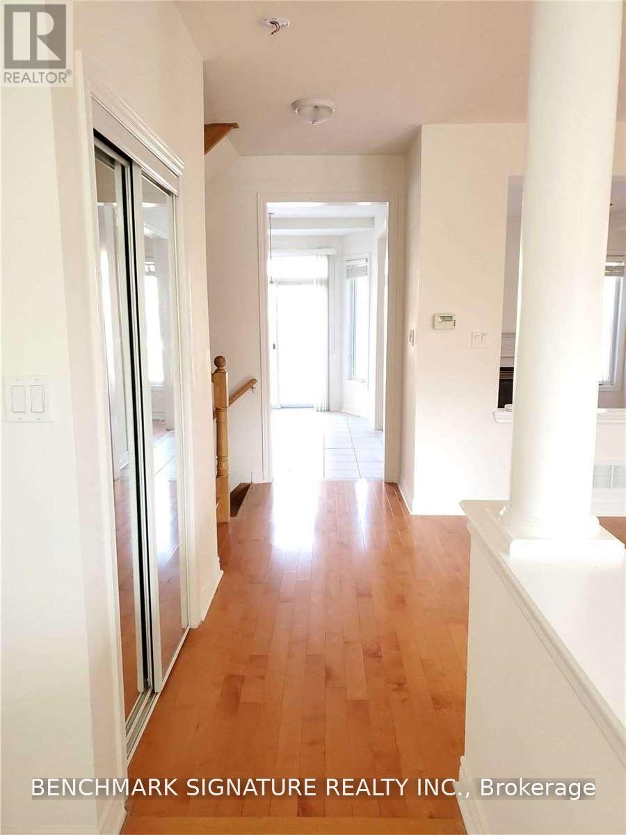 267 Hammersly Boulevard, Markham, Ontario L6E 2E3 - Photo 4 - N13640490