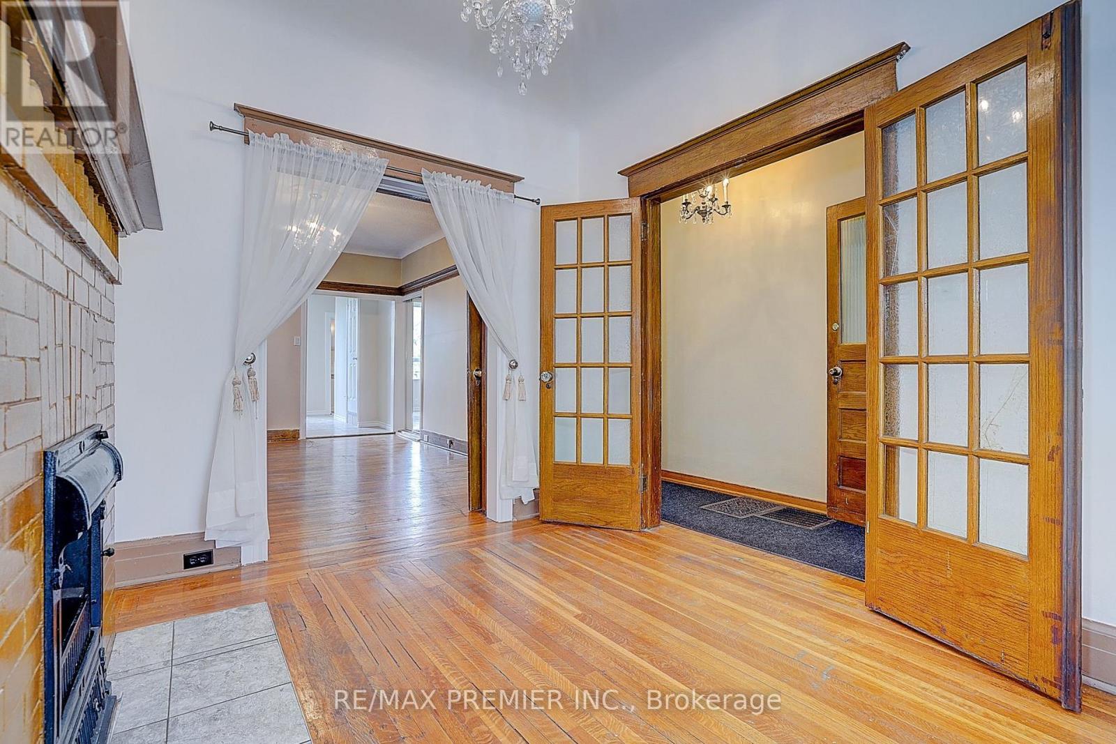 72 Symington Avenue, Toronto, Ontario  M6P 3W1 - Photo 25 - W13640242