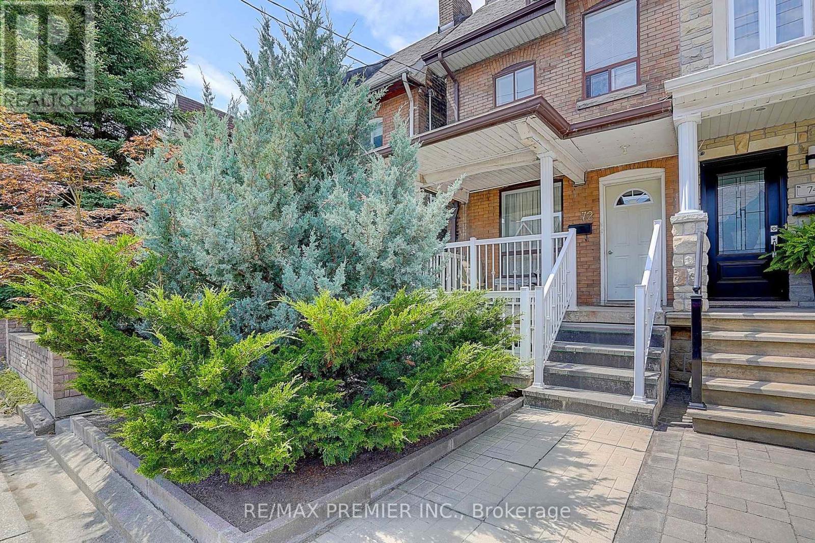 72 Symington Avenue, Toronto, Ontario  M6P 3W1 - Photo 4 - W13640242