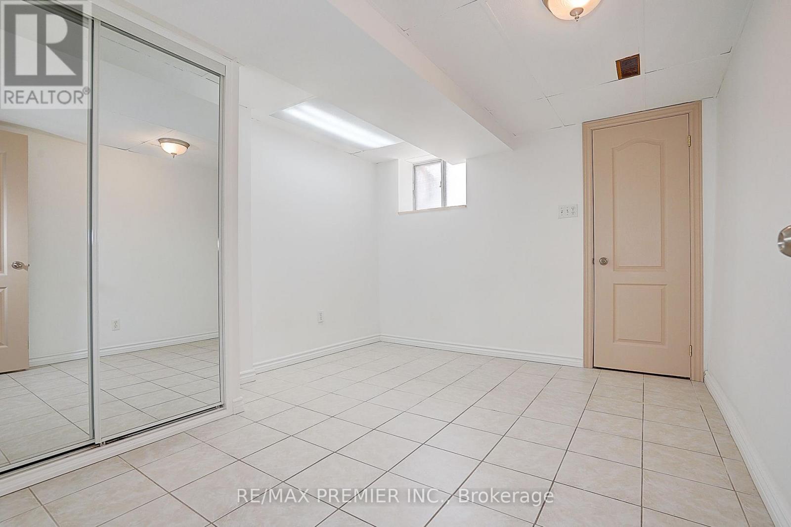 72 Symington Avenue, Toronto, Ontario  M6P 3W1 - Photo 45 - W13640242