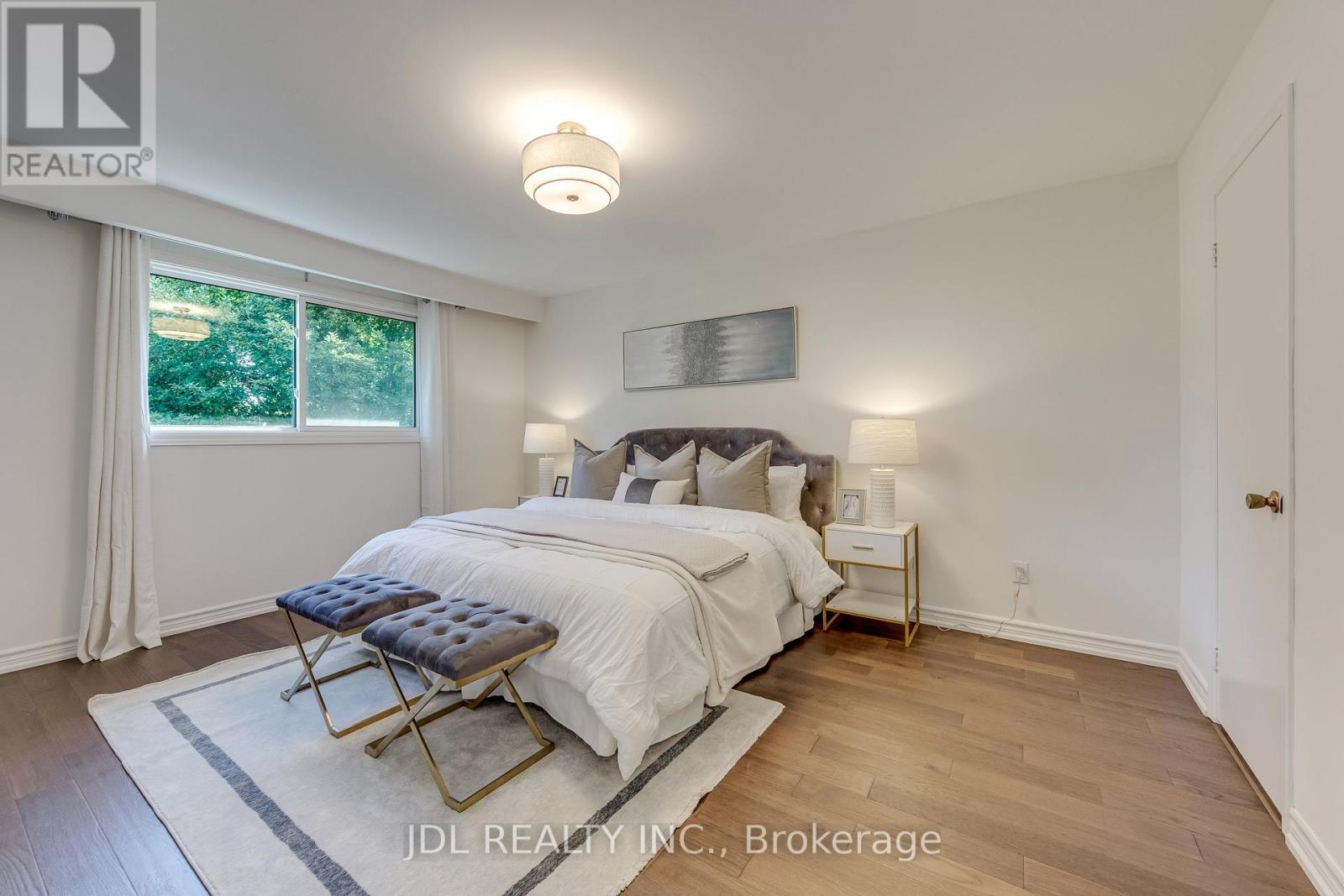 323 Warminster Drive S, Oakville, Ontario  L6L 4N1 - Photo 30 - W13640272