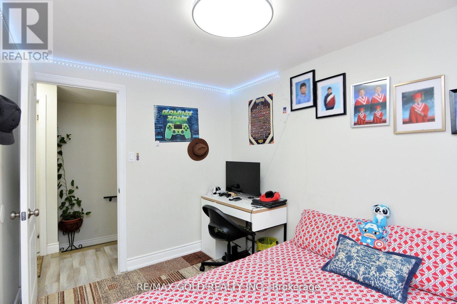 48 Garside Crescent, Brampton, Ontario  L6S 1H6 - Photo 22 - W13640318