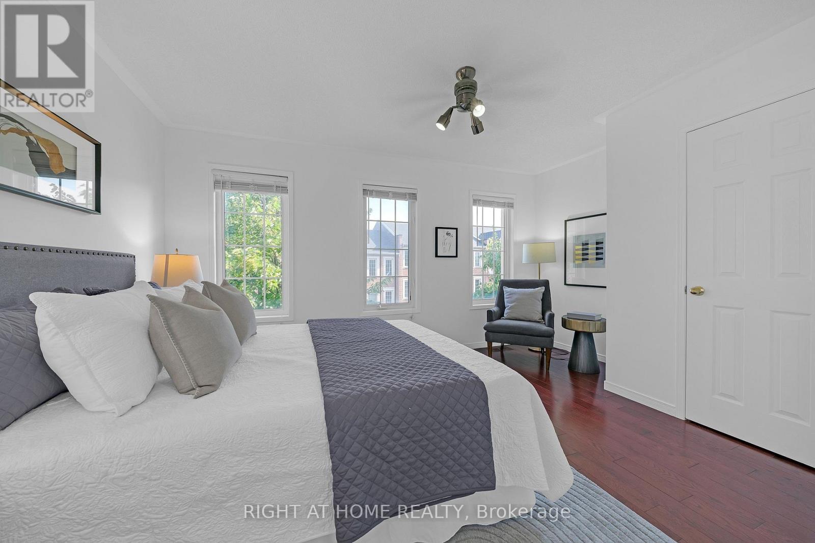 83 Odoardo Di Santo Circle, Toronto, Ontario  M3L 0E9 - Photo 20 - W13640330