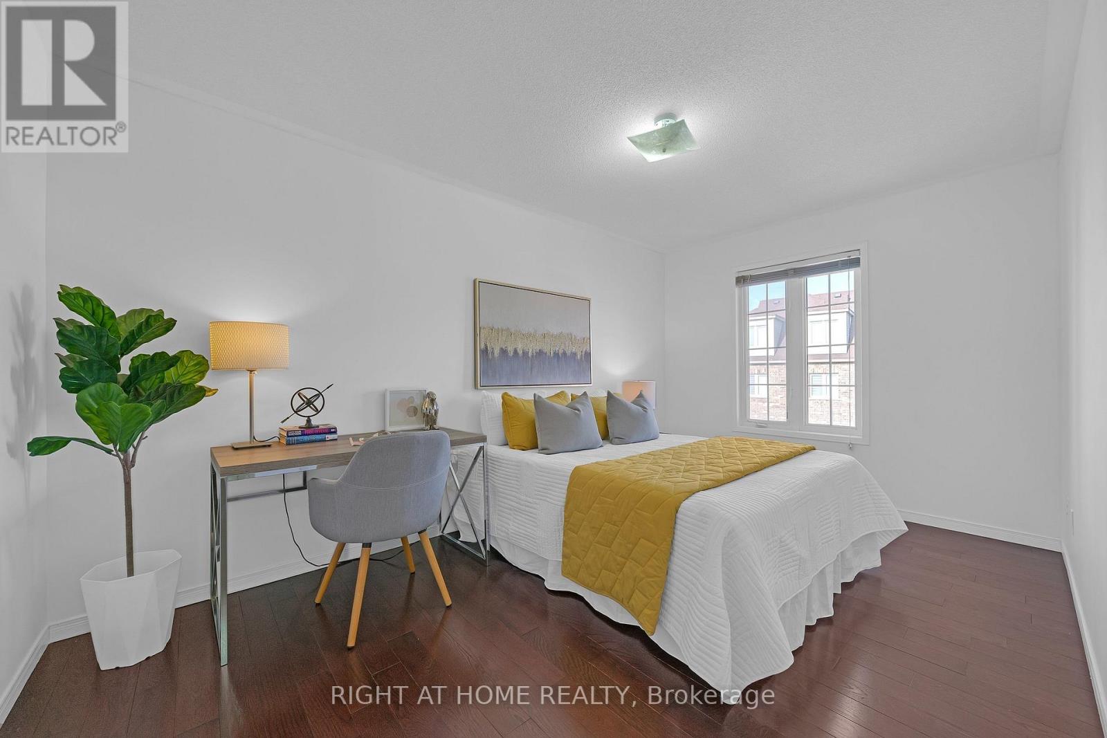 83 Odoardo Di Santo Circle, Toronto, Ontario  M3L 0E9 - Photo 24 - W13640330