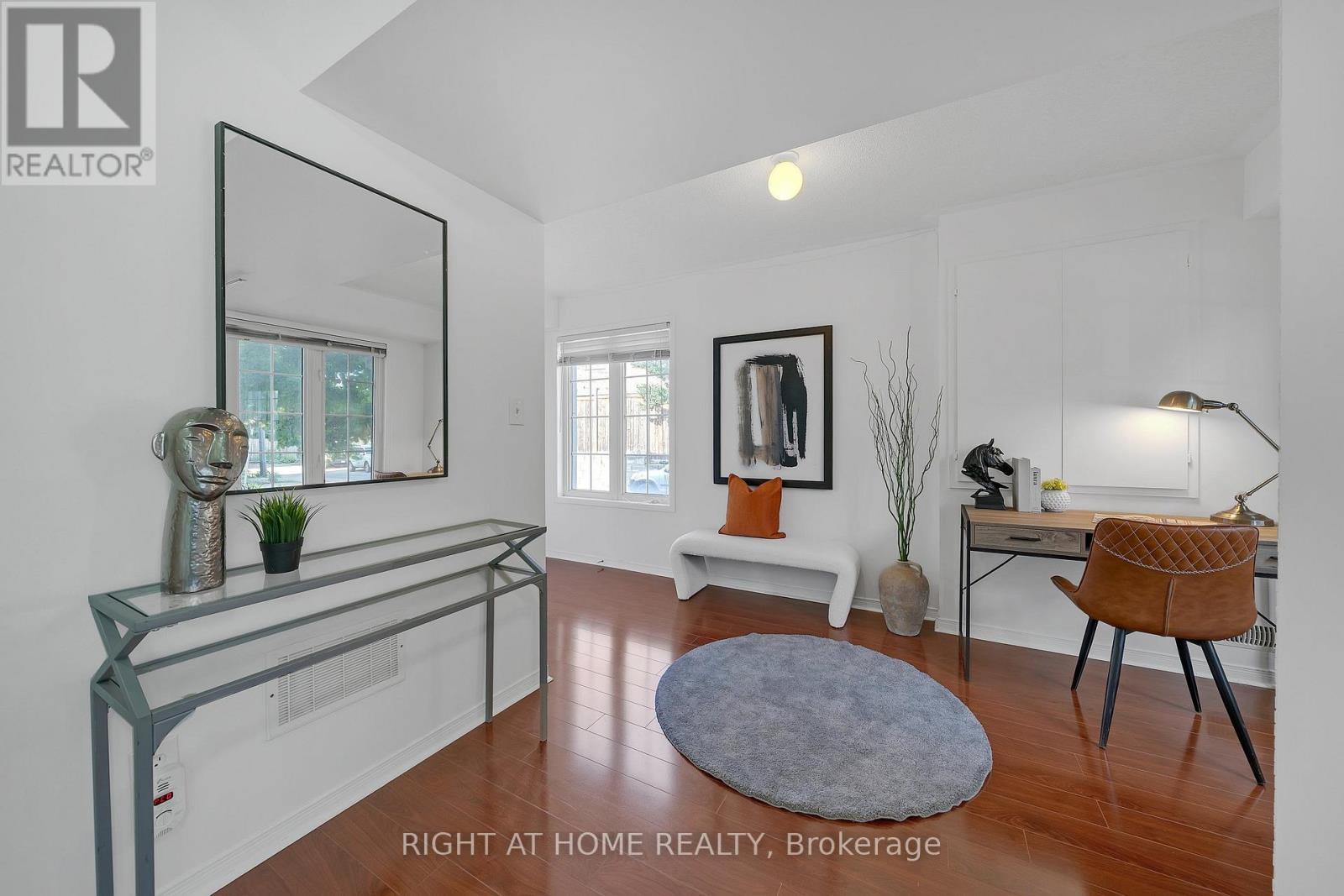 83 Odoardo Di Santo Circle, Toronto, Ontario  M3L 0E9 - Photo 3 - W13640330