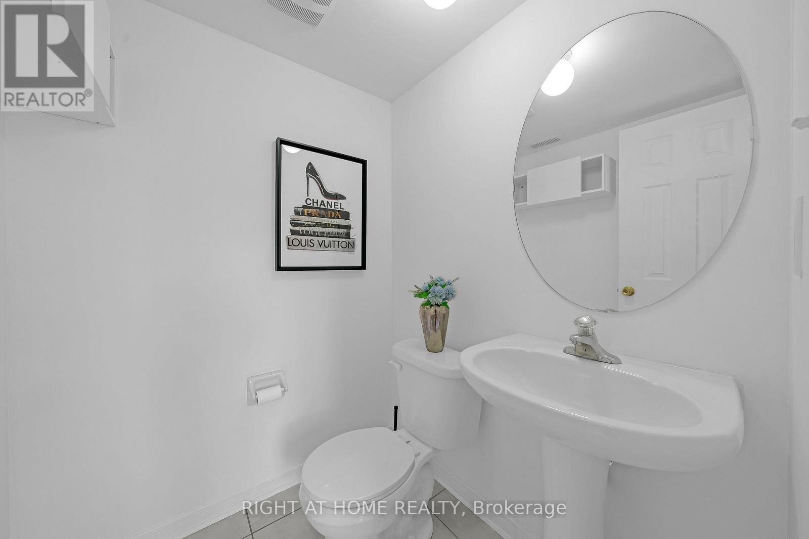 83 Odoardo Di Santo Circle, Toronto, Ontario  M3L 0E9 - Photo 7 - W13640330