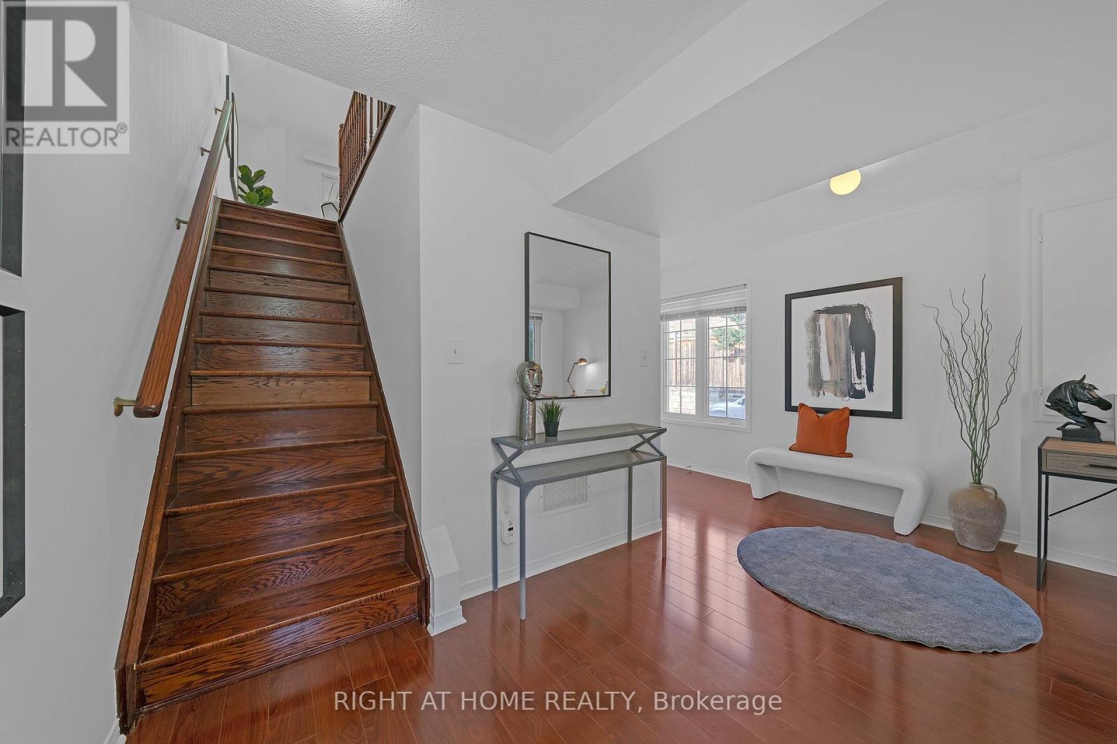 83 Odoardo Di Santo Circle, Toronto, Ontario  M3L 0E9 - Photo 8 - W13640330