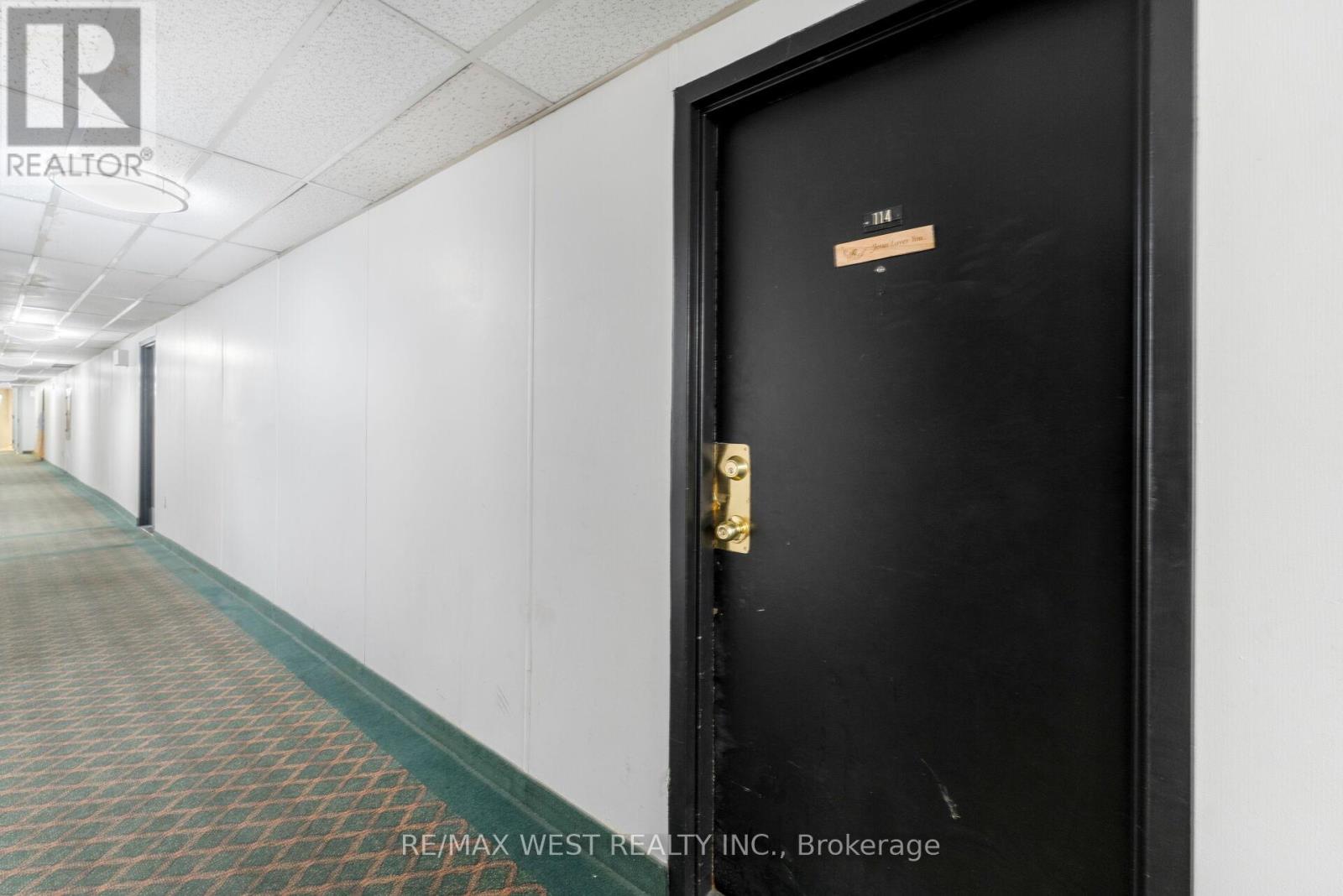 114 - 340 Dixon Road, Toronto, Ontario  M9R 1T1 - Photo 3 - W13640450