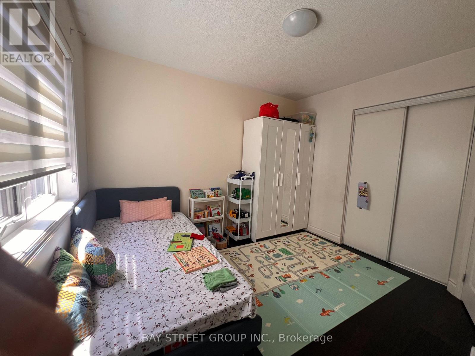 66 Robert Parkinson Drive, Brampton, Ontario  L7A 0X5 - Photo 15 - W13640454