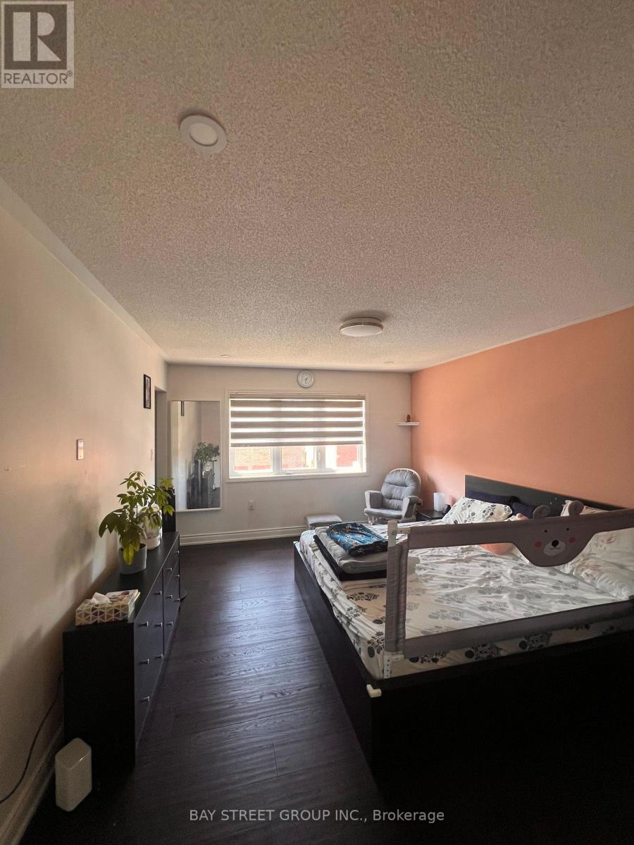 66 Robert Parkinson Drive, Brampton, Ontario  L7A 0X5 - Photo 19 - W13640454