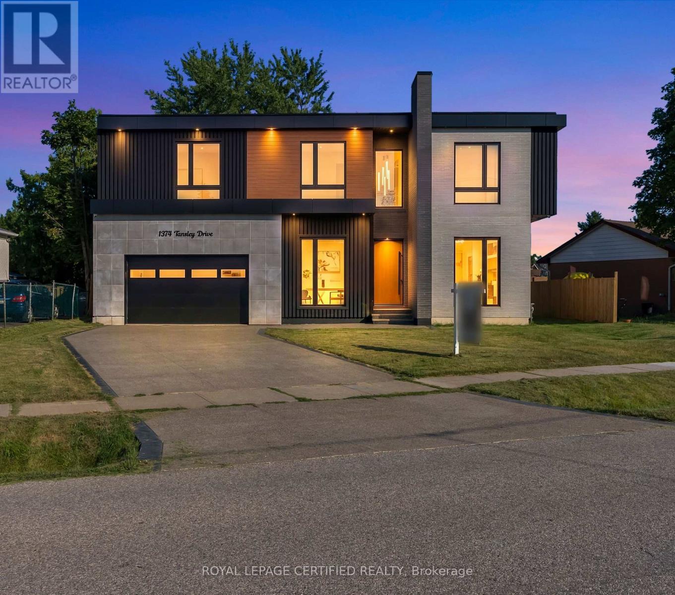 1374 Tansley Drive, Oakville, Ontario  L6L 2N4 - Photo 1 - W13640460