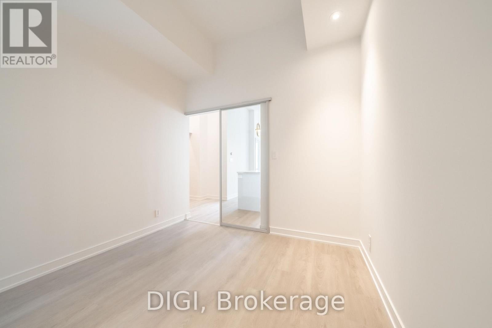 W426 - 485 Perth Avenue, Toronto, Ontario  M6N 0B9 - Photo 17 - W13640476