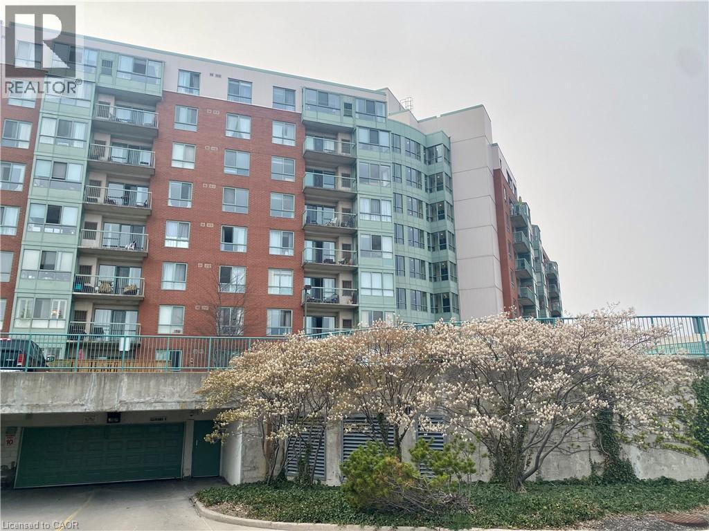30 Blue Springs Drive Unit# Ph3, Waterloo, Ontario  N2J 5T2 - Photo 1 - 40853509