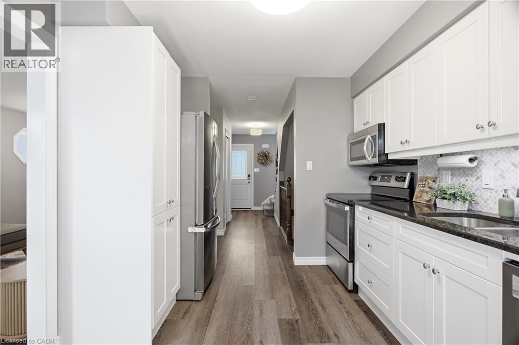 544 Drummerhill Crescent, Waterloo, Ontario  N2T 1G4 - Photo 18 - 40852805
