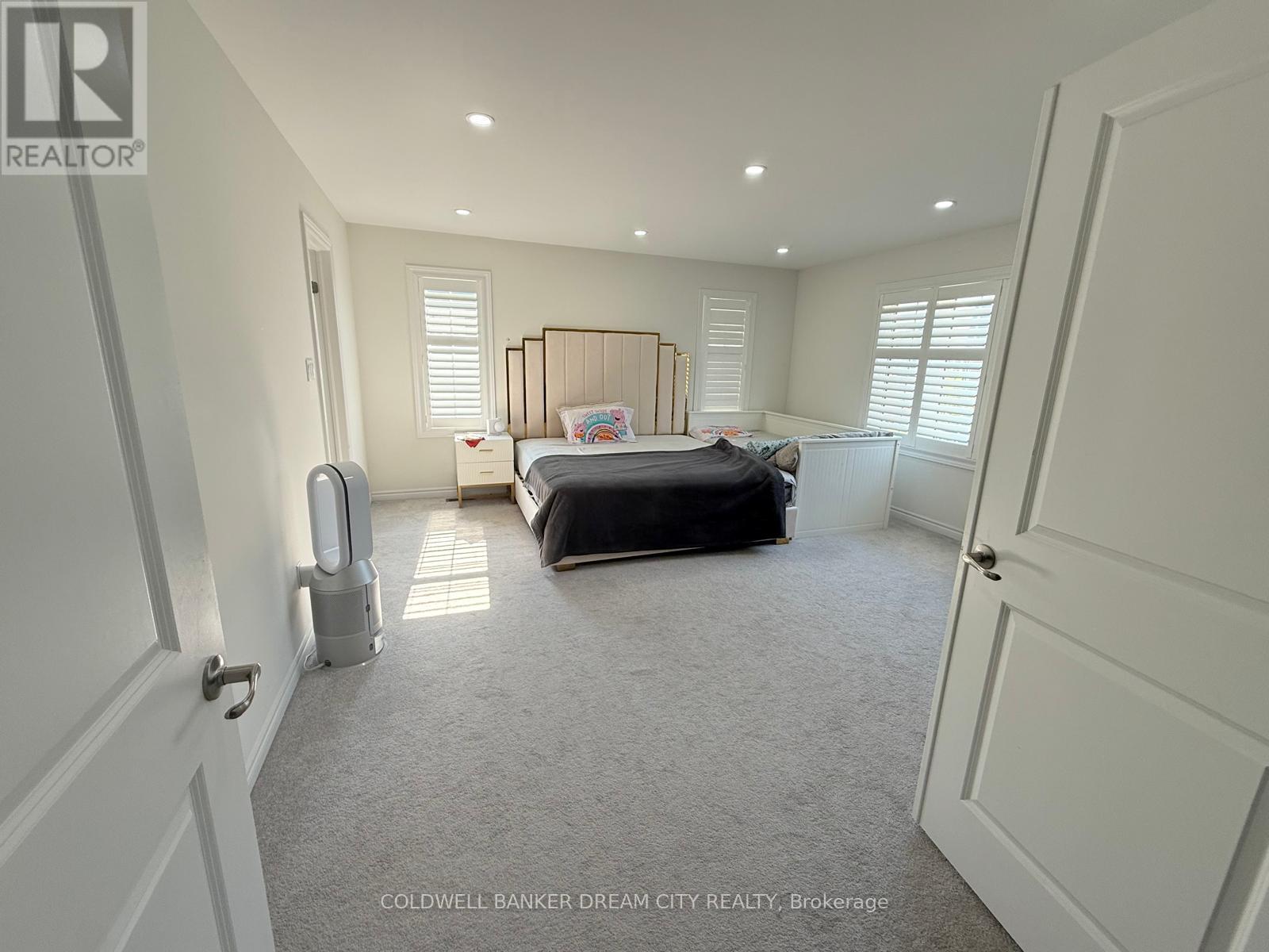 8 Moriarity Drive, Brant, Ontario  N3L 0K4 - Photo 8 - X13640282