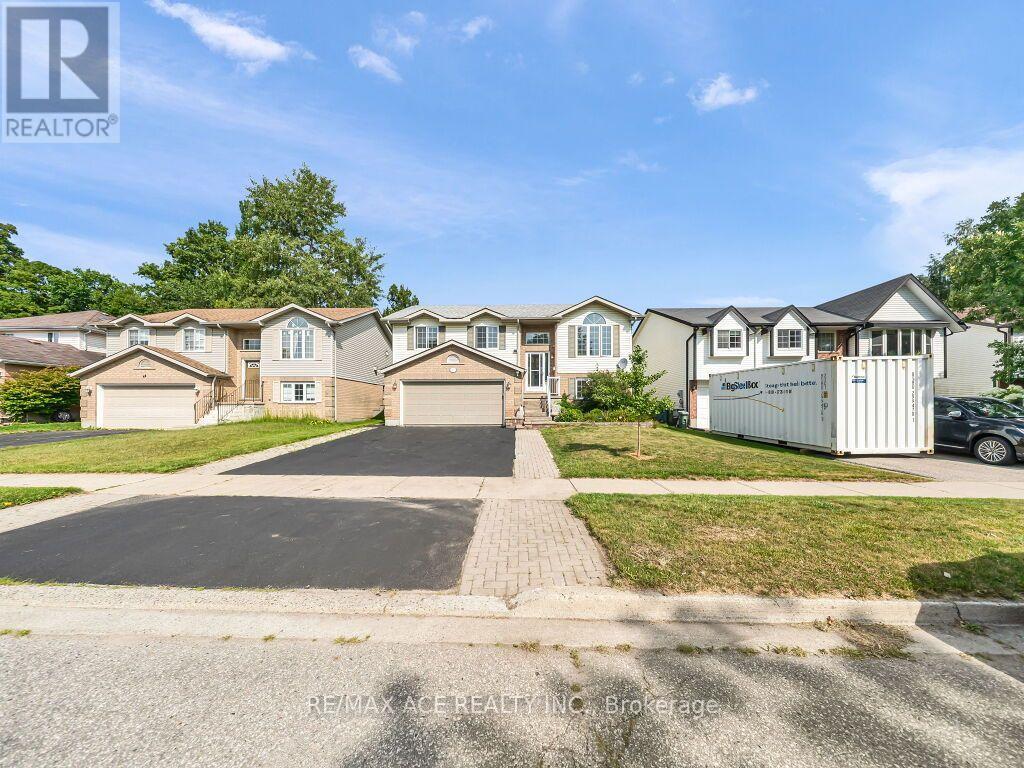 46 Mclachlan Place, Guelph, Ontario N1H 8K4 - Photo 2 - X13640320