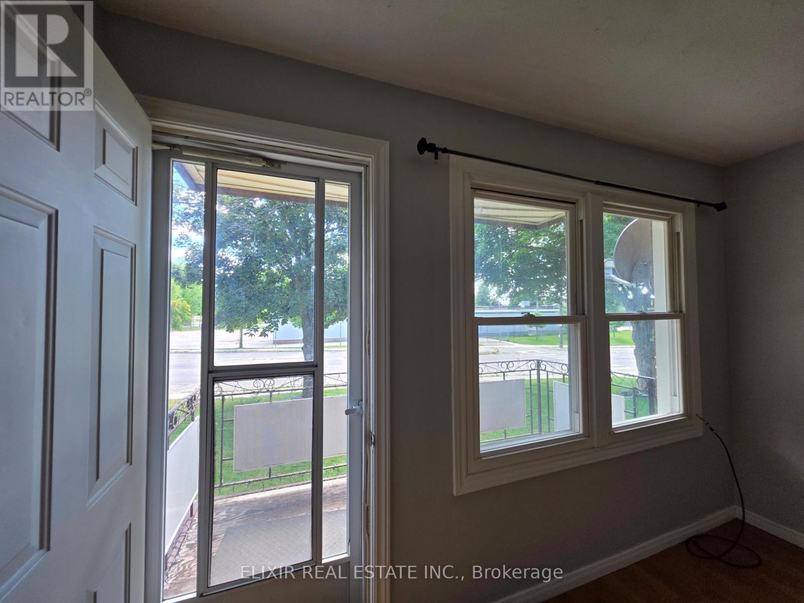 3 - 362 Grey Street, Brantford, Ontario  N3S 4X4 - Photo 6 - X13640506