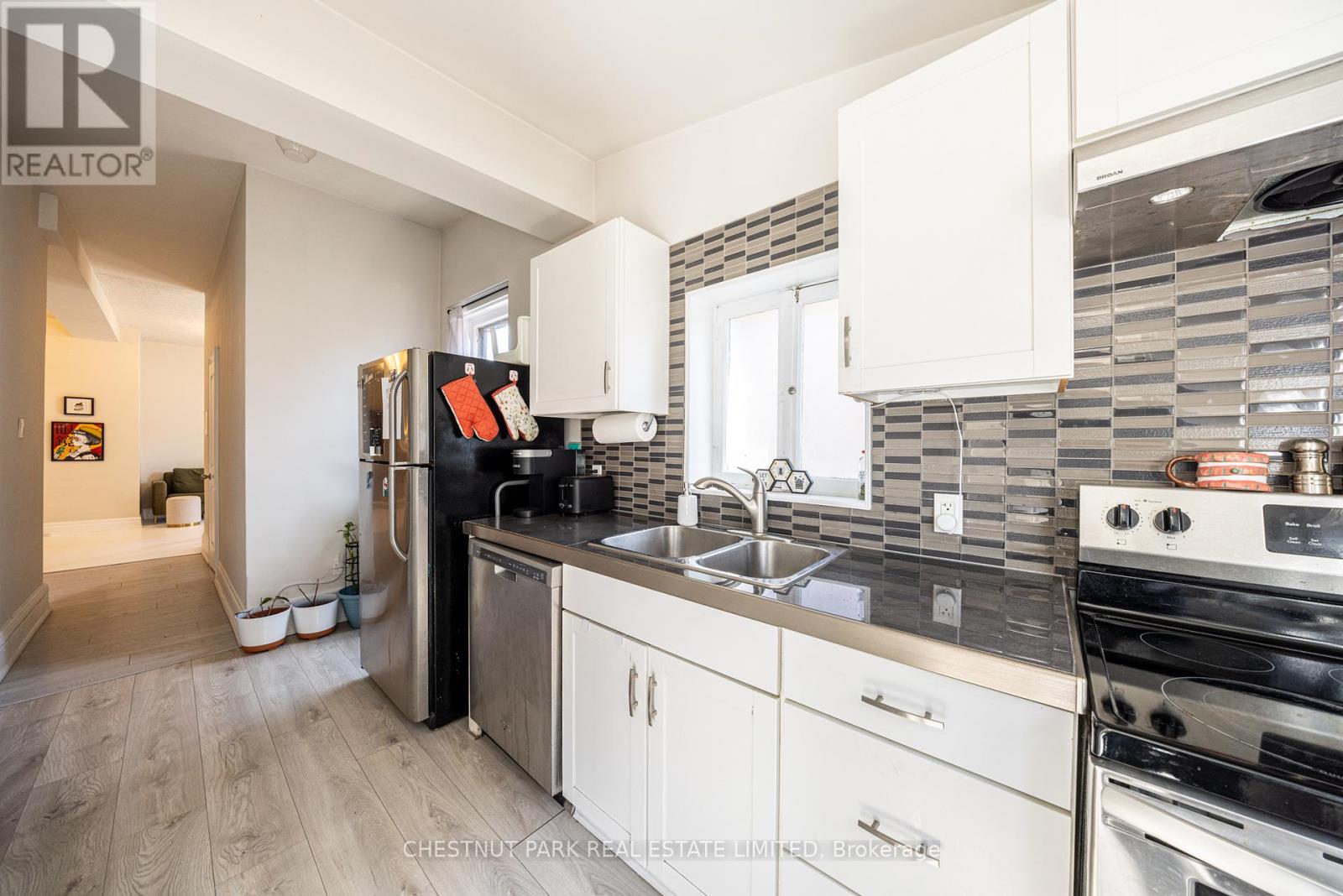 177 Charlton Avenue W, Hamilton, Ontario  L8P 2C8 - Photo 32 - X13640510