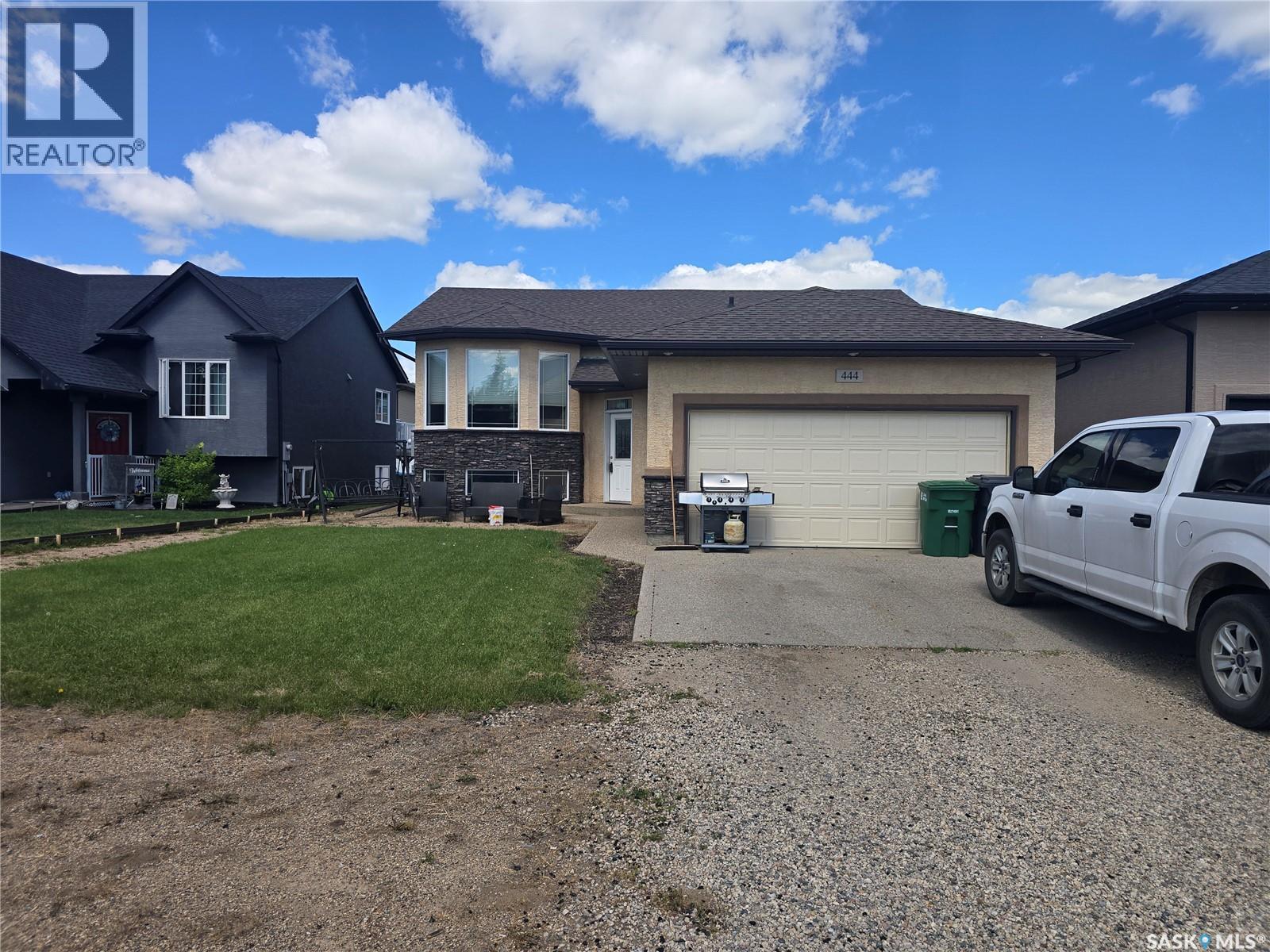 444 5th AVENUE, pilot butte, Saskatchewan