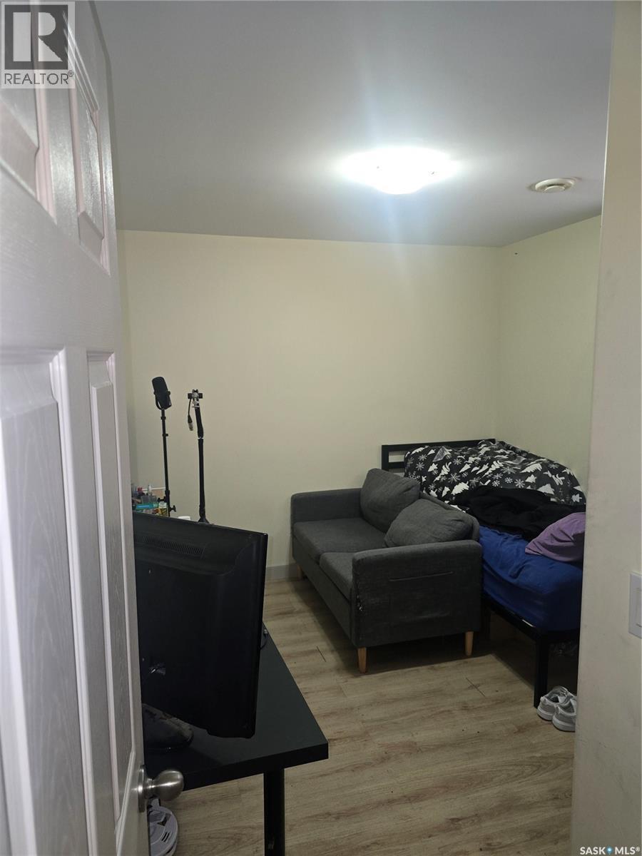444 5th Avenue, Pilot Butte, Saskatchewan  S0G 3Z0 - Photo 24 - SK044577