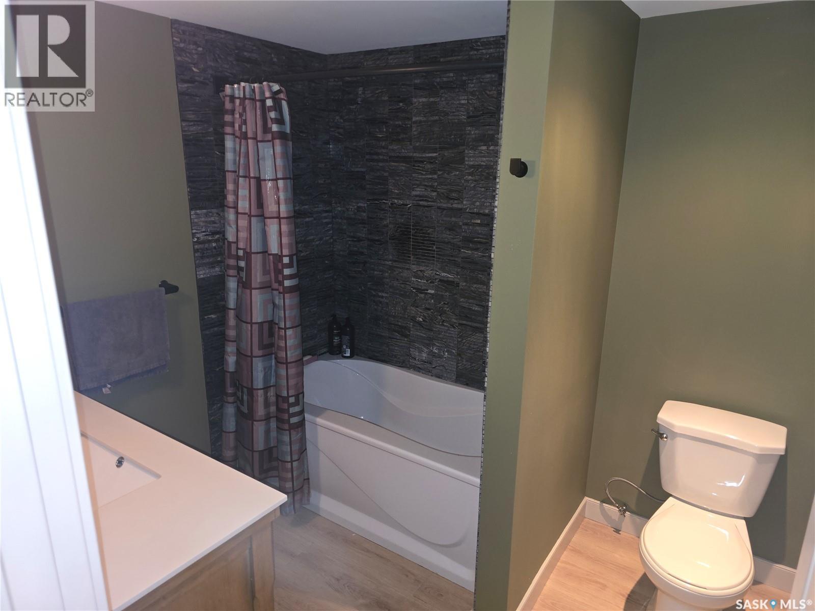 444 5th Avenue, Pilot Butte, Saskatchewan  S0G 3Z0 - Photo 27 - SK044577