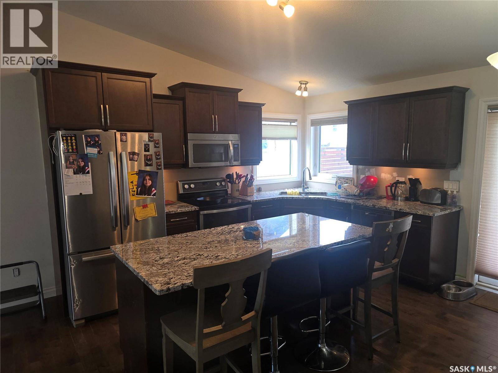 444 5th Avenue, Pilot Butte, Saskatchewan  S0G 3Z0 - Photo 5 - SK044577