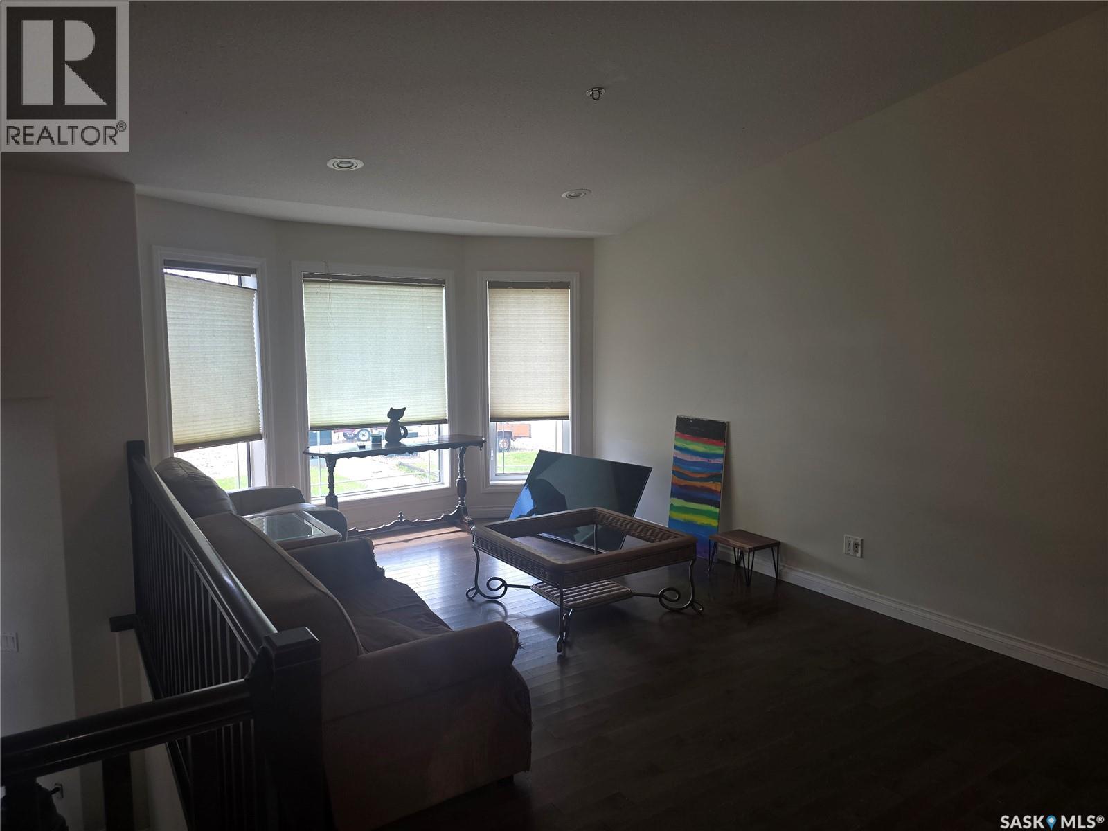 444 5th Avenue, Pilot Butte, Saskatchewan  S0G 3Z0 - Photo 9 - SK044577