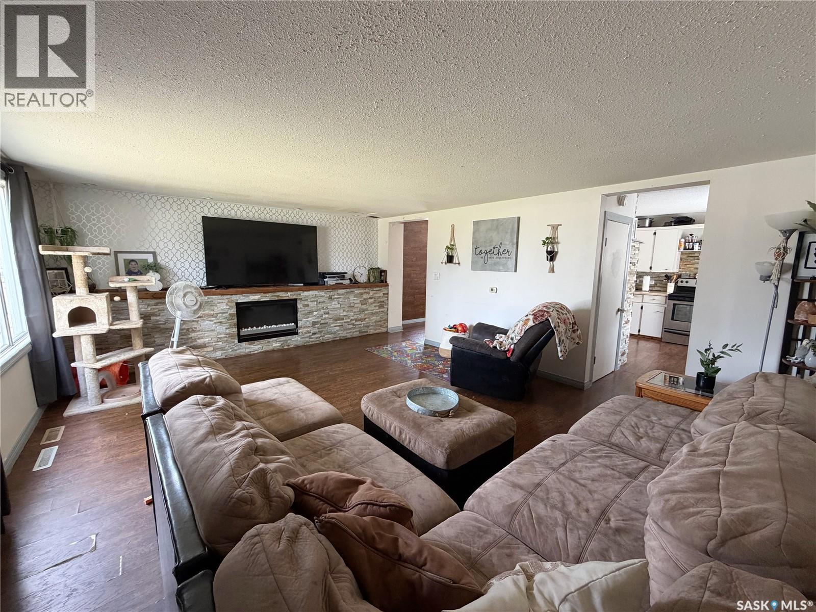 811 Mcnaughton Street, Moosomin, Saskatchewan  S0G 3N0 - Photo 19 - SK044547