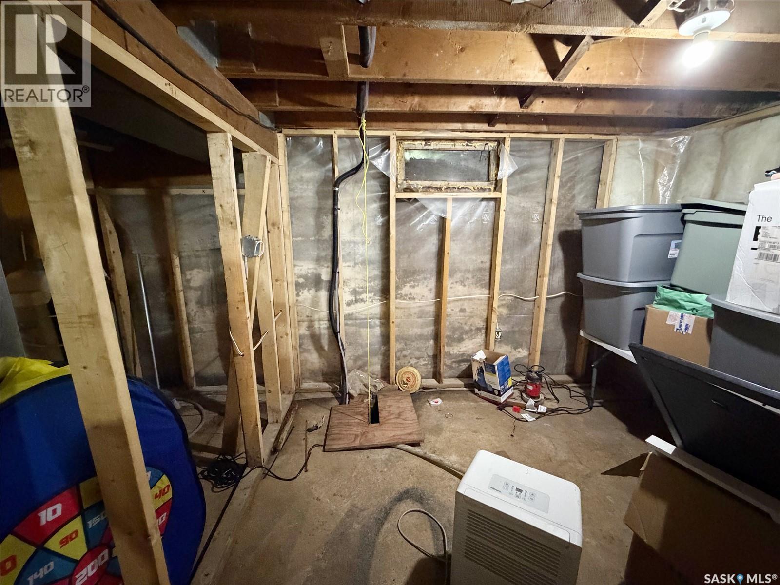 811 Mcnaughton Street, Moosomin, Saskatchewan  S0G 3N0 - Photo 32 - SK044547