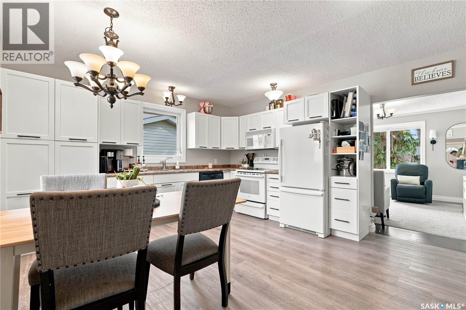 111 3rd Street, Hague, Saskatchewan  S0K 1X0 - Photo 10 - SK044531